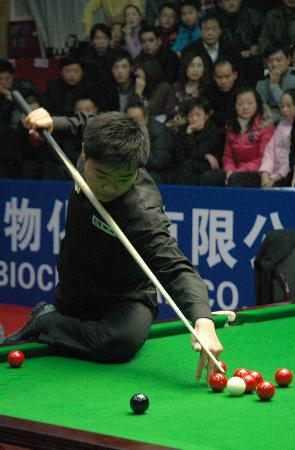 的缺席在 的缺席在